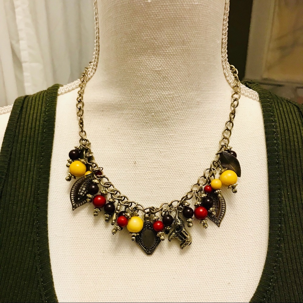 Statement necklace